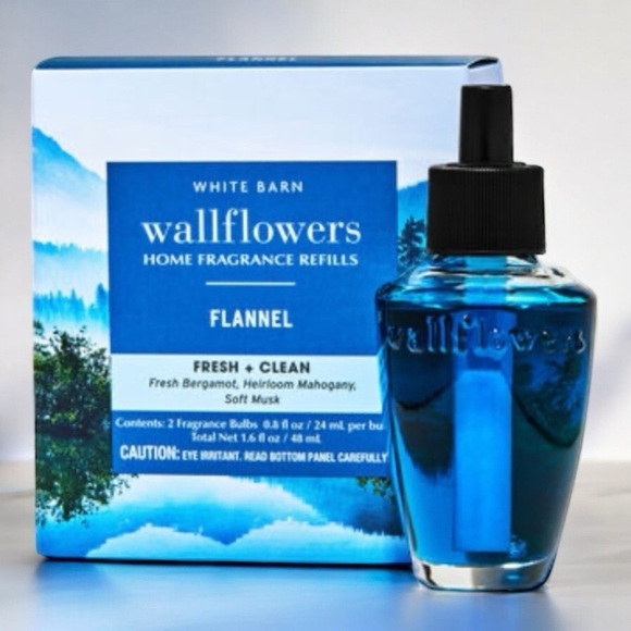 Bath & Body Works Wallflowers Refill Flannel Fall Winter Refills 2 Pack NWT - Picture 1 of 3
